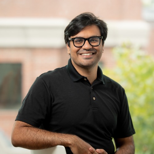 Ghulam Murtaza Headshot